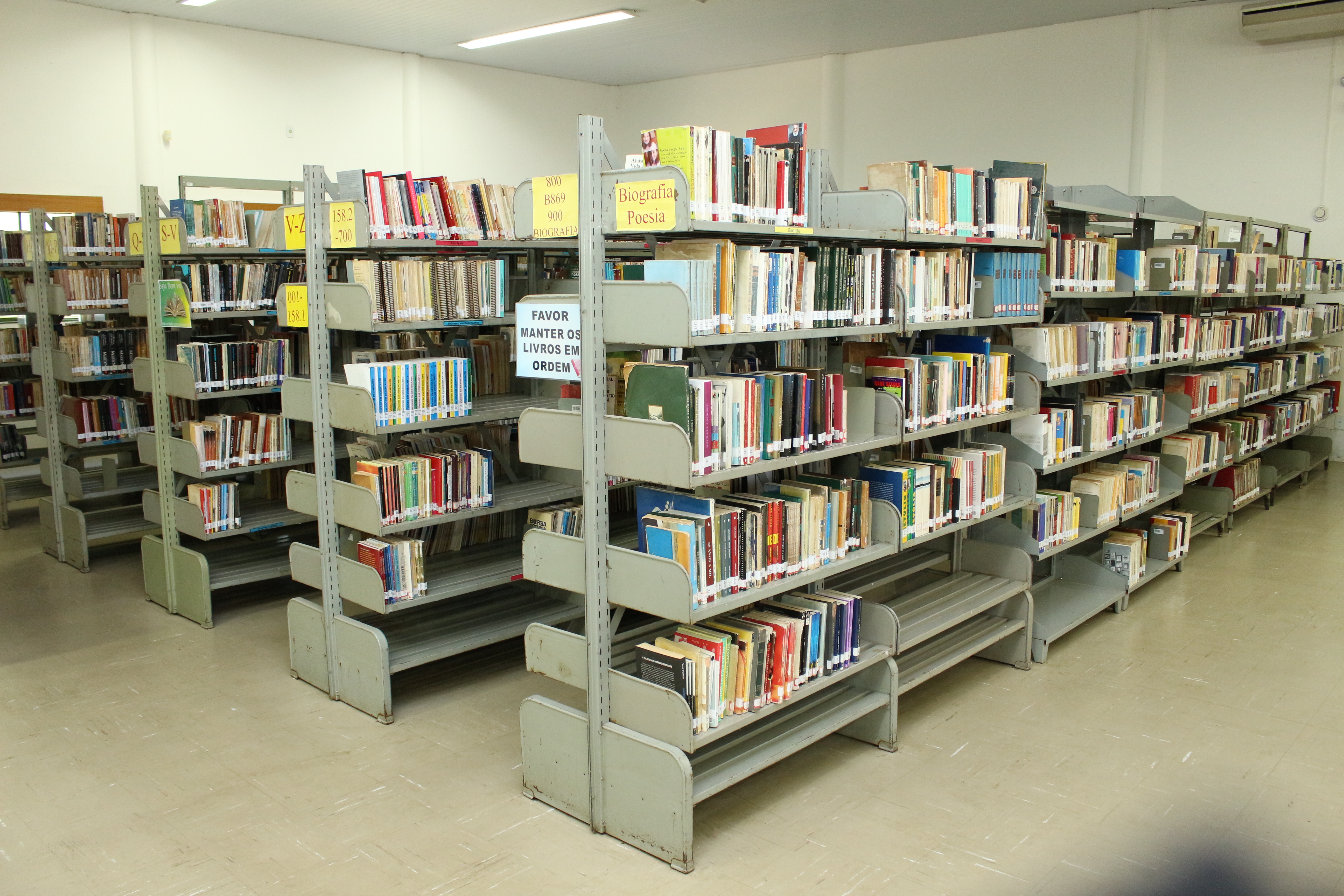 Biblioteca Municipal perdoará as dívidas de atrasos dos usuários de posse de materiais emprestados